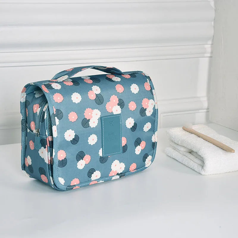 Foldable Hook Cosmetic Bag — Waterproof Travel Makeup Organizer, 24×19cm