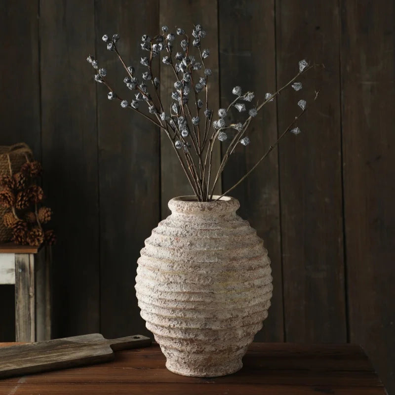 Retro Rough Clay Pottery Vase — Handmade Vintage Style