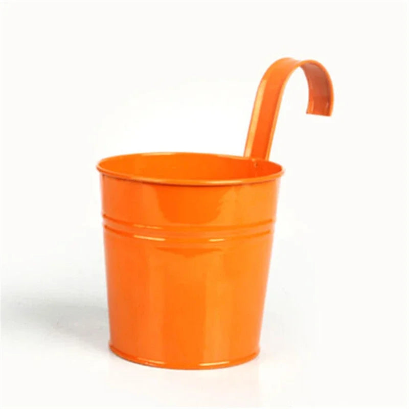Metal Iron Hanging Flower Pot – Colorful Balcony Bucket Planter (10 Colors)