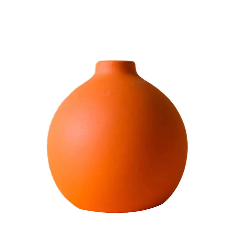 Nordic Solid Colour Ceramic Vase — Narrow Neck for Dried & Fresh Flowers