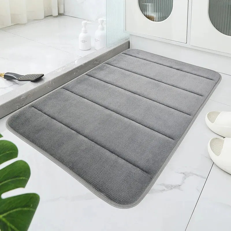 Coral Velvet Anti-Slip Bath Mat — Quick-Dry, Machine Washable, Striped