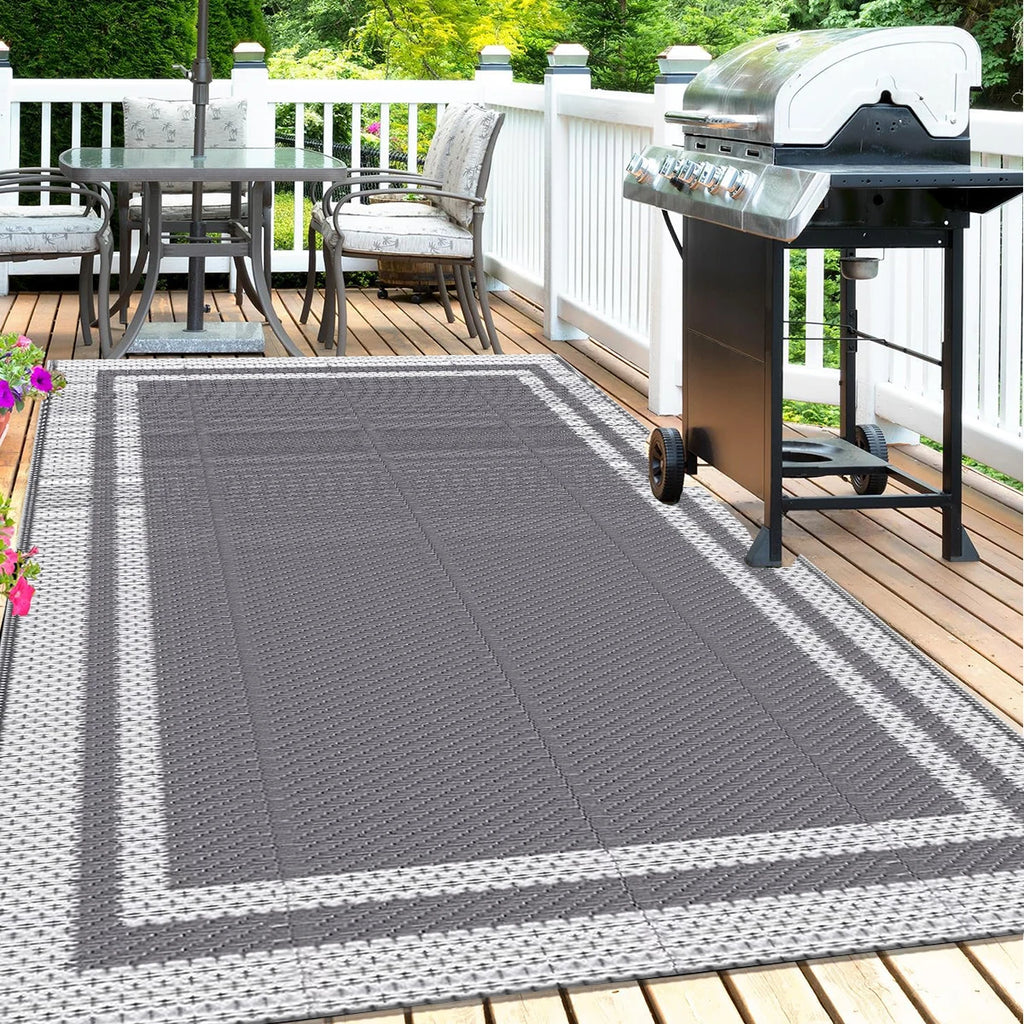 PP Outdoor Mat 6×9ft – Gray & White Grid with Ground Pegs for Patio & Camping