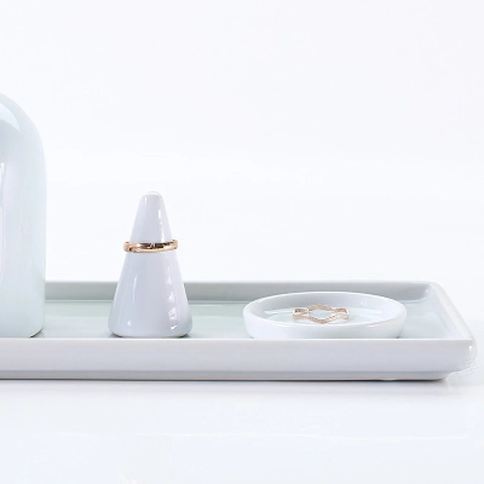 Ceramic Electric Toothbrush Holder — Nordic Marble & Solid, 6.4×3.8cm