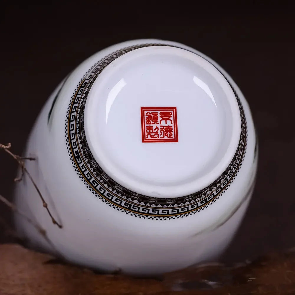 Jingdezhen Traditional Chinese Ceramic Vase — Fine Smooth Finish