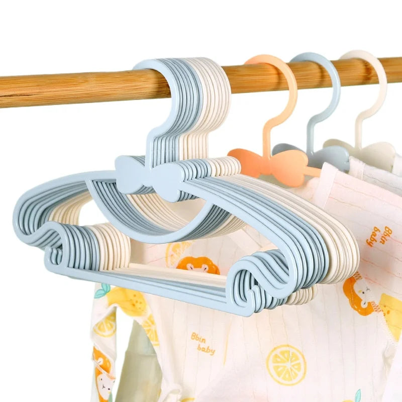 Plastic Baby & Kids Clothes Hangers