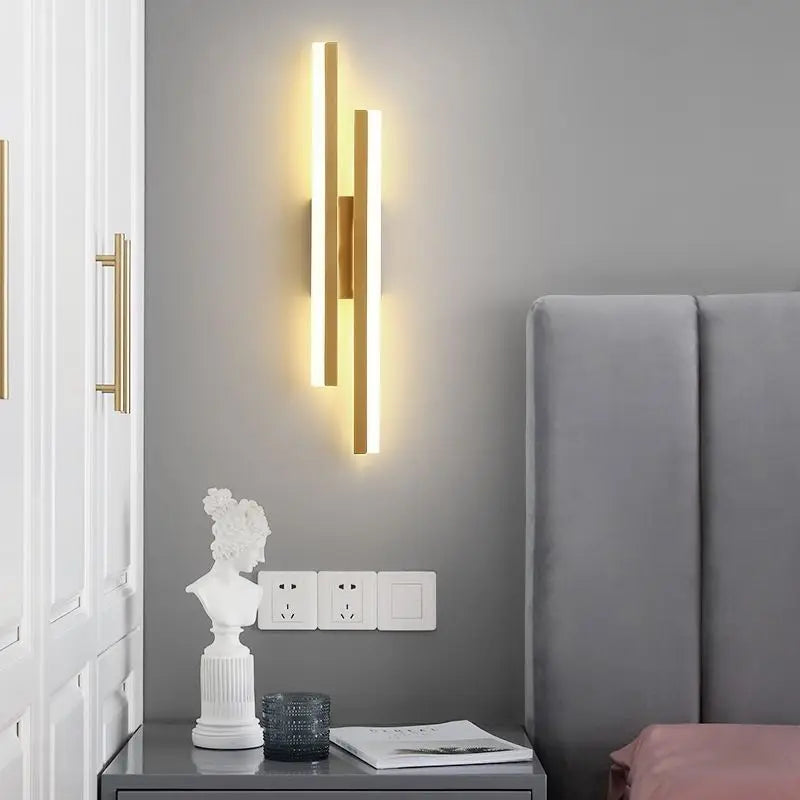 Copper Line Acrylic Wall Sconce — Dimmable, 3 Colour Temperatures