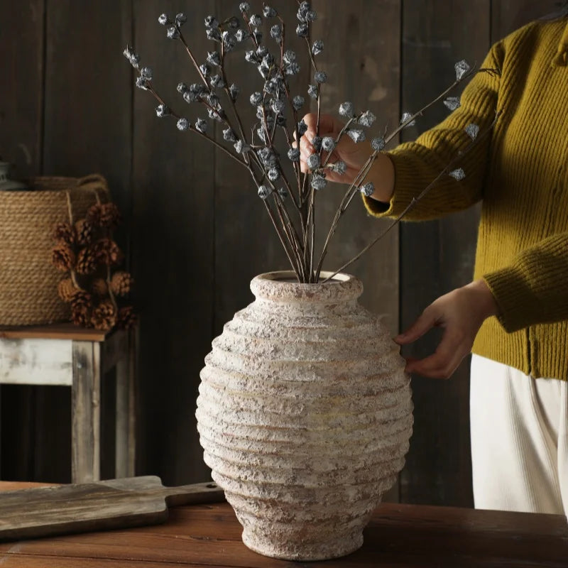 Retro Rough Clay Pottery Vase — Handmade Vintage Style