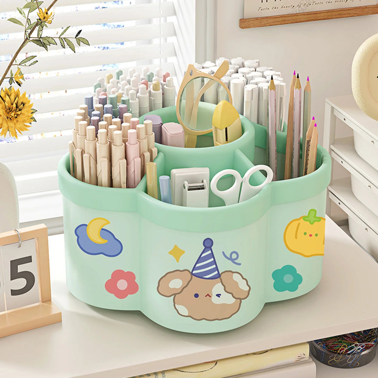 Rotating Plastic Pen Holder — 360° Desktop Organizer, 15.5 × 10 cm